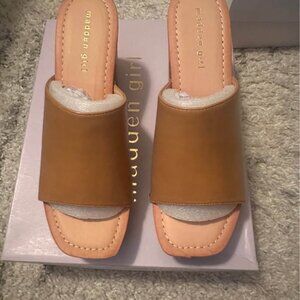 madden girl camerron tan paris block heel clogs size 9